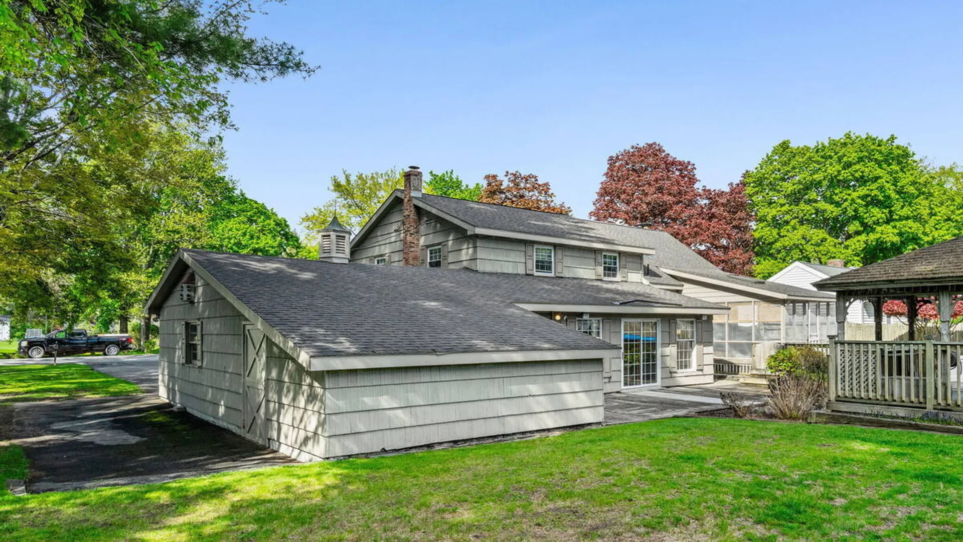 Property at 8 Lancaster Drive, Glenville, NY 12302 48