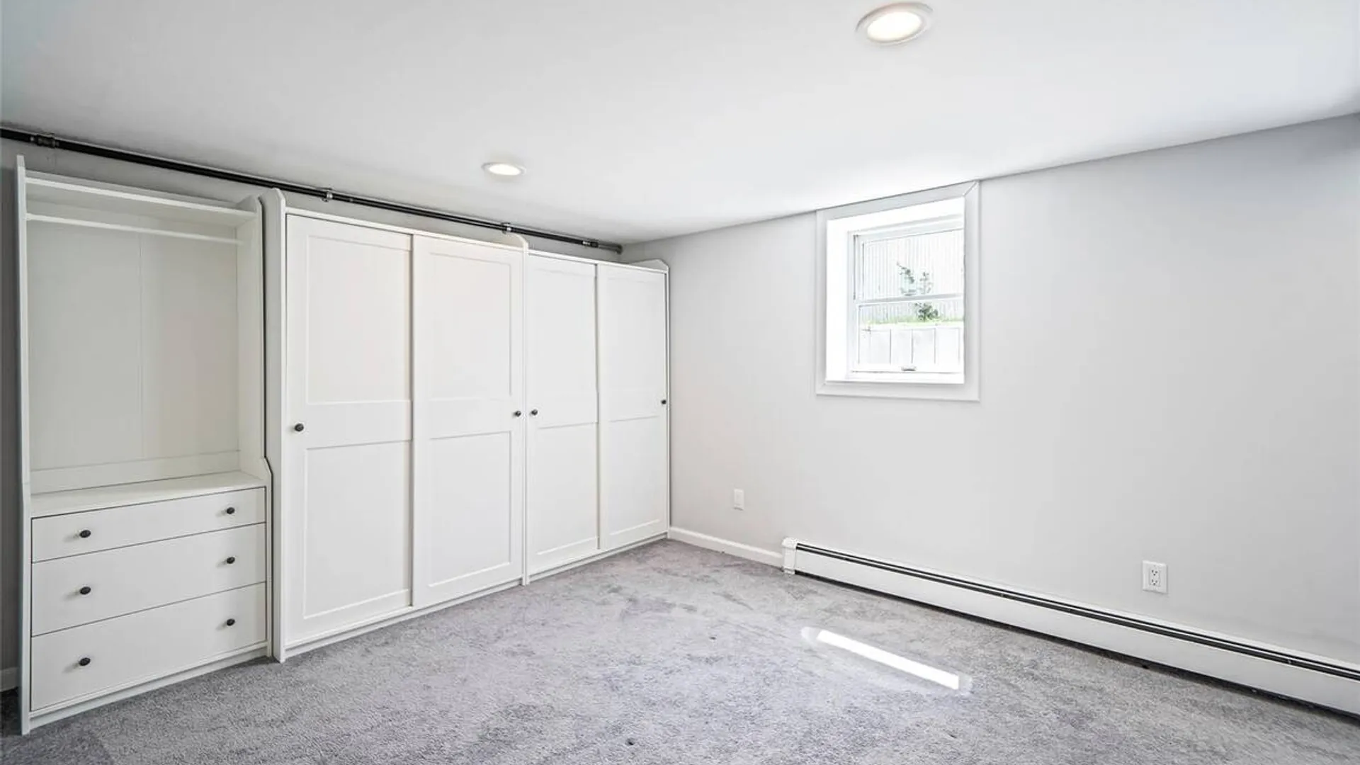 Property at 305 Arnold Avenue, West Babylon, NY 11704 31