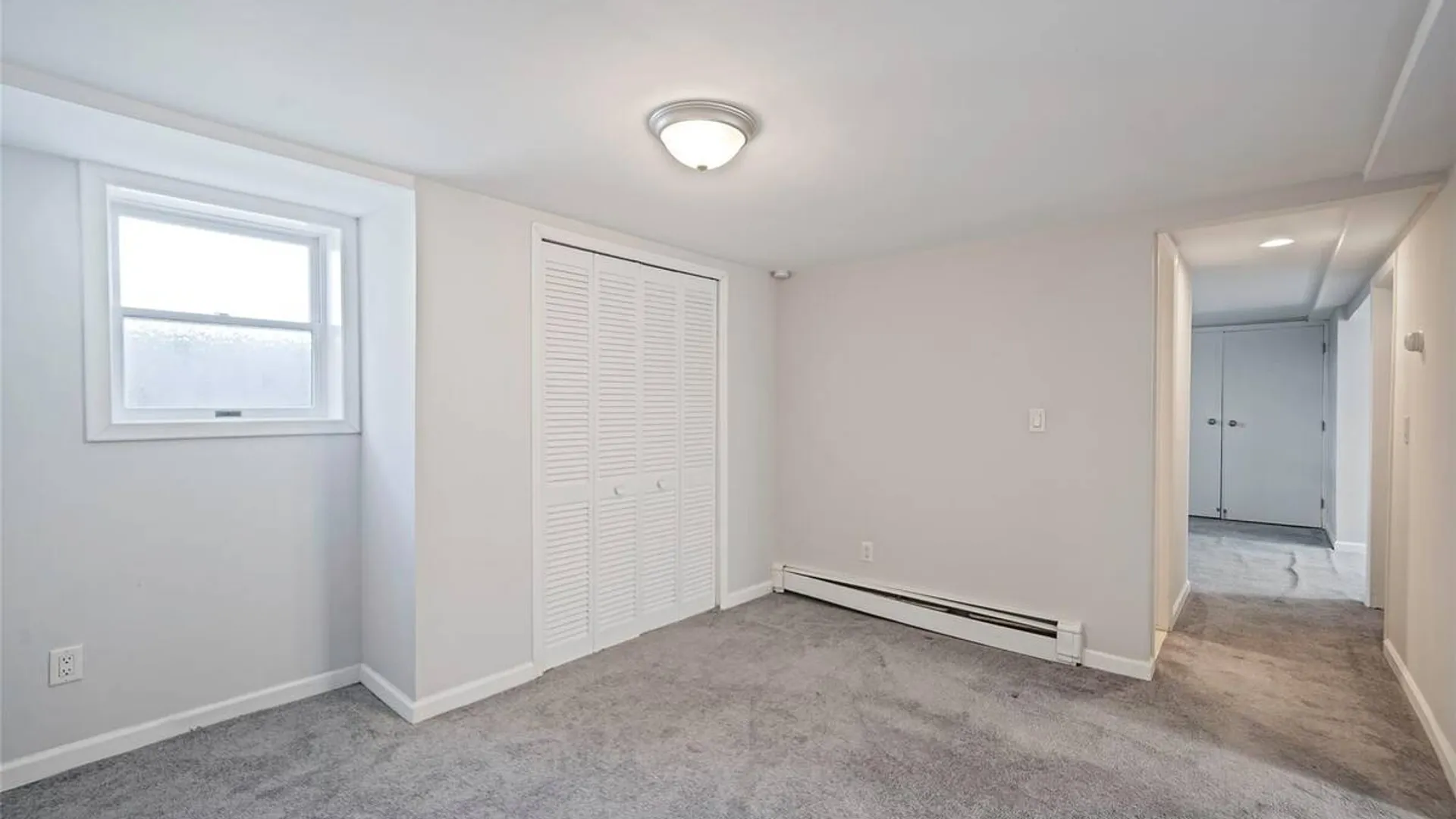 Property at 305 Arnold Avenue, West Babylon, NY 11704 33