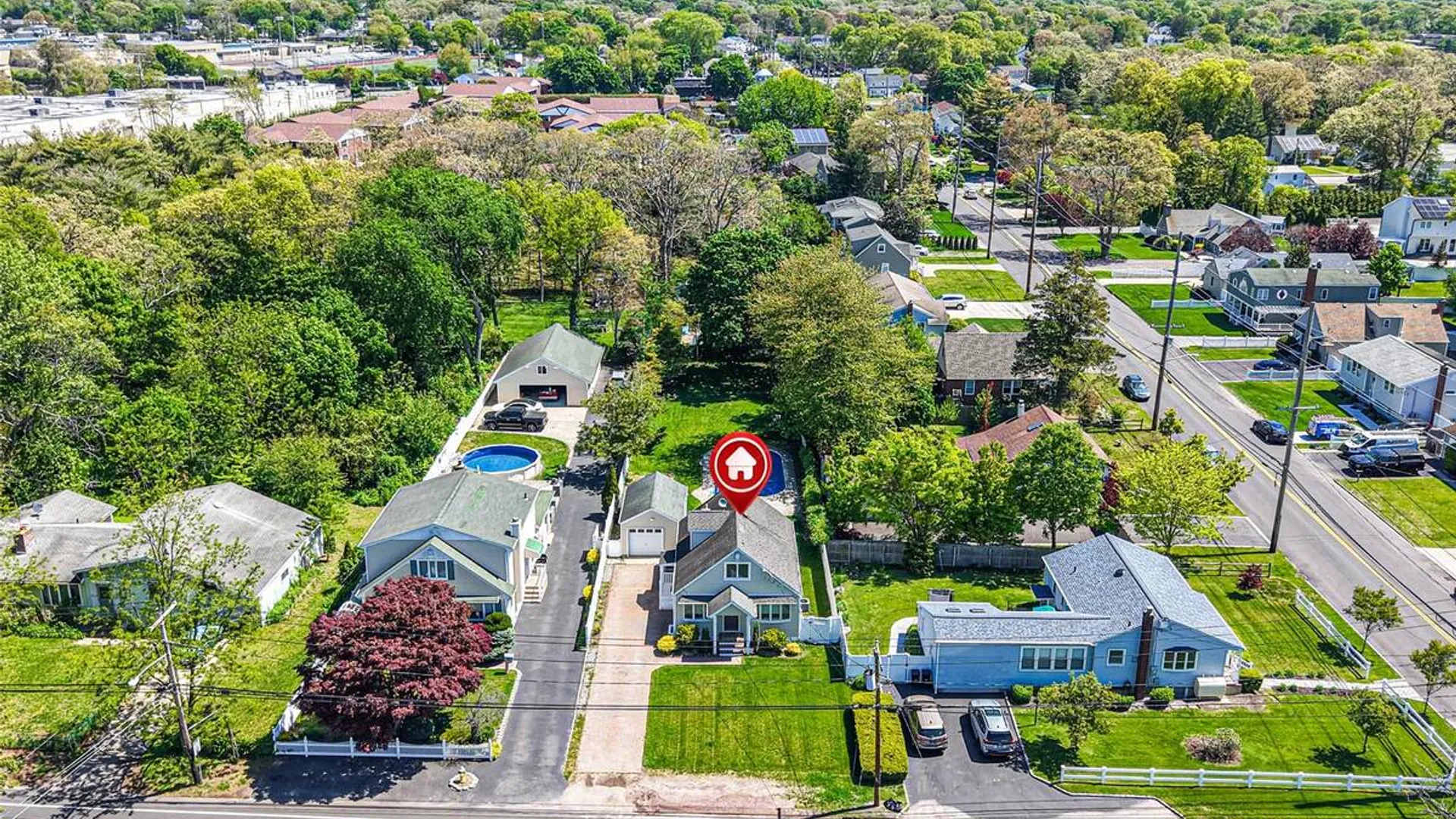 Property at 305 Arnold Avenue, West Babylon, NY 11704 38