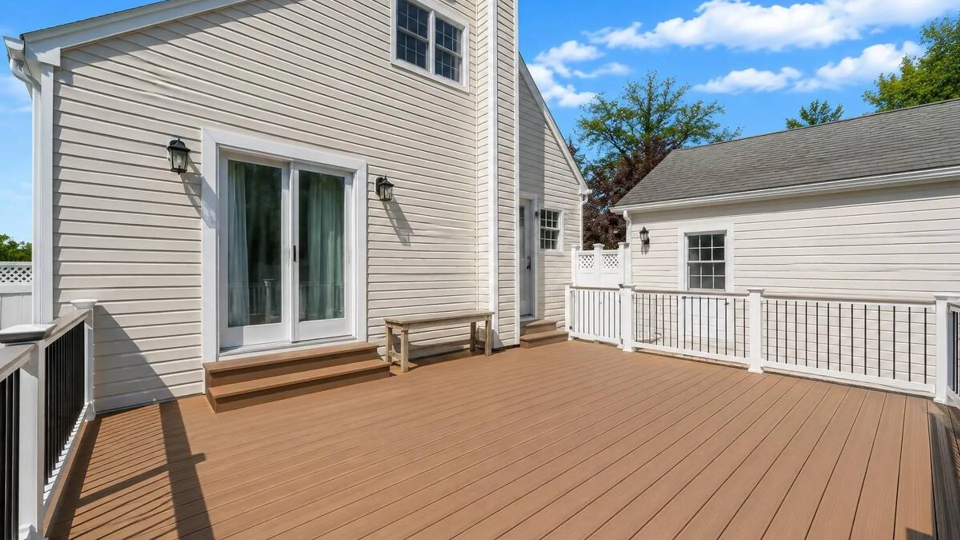 Property at 305 Arnold Avenue, West Babylon, NY 11704 5