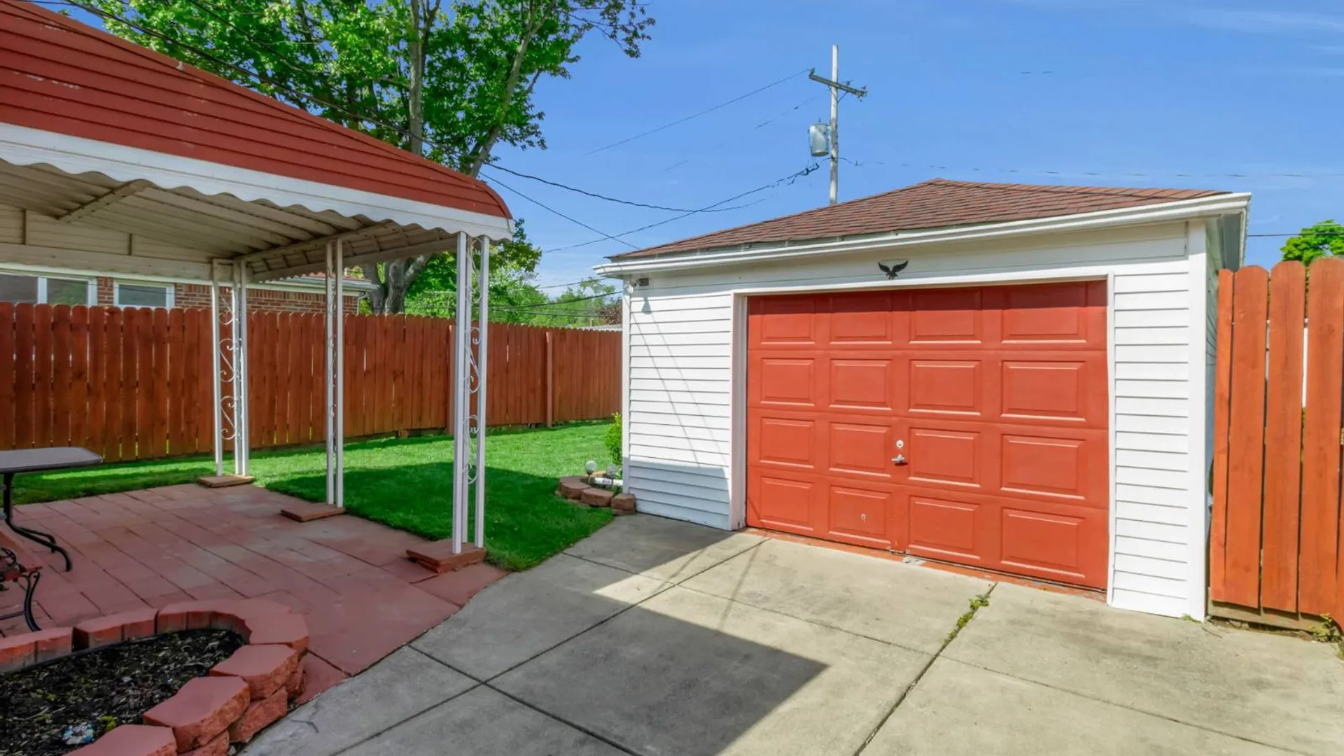 Property at 10 Alberta Dr, Buffalo, NY 14226 9