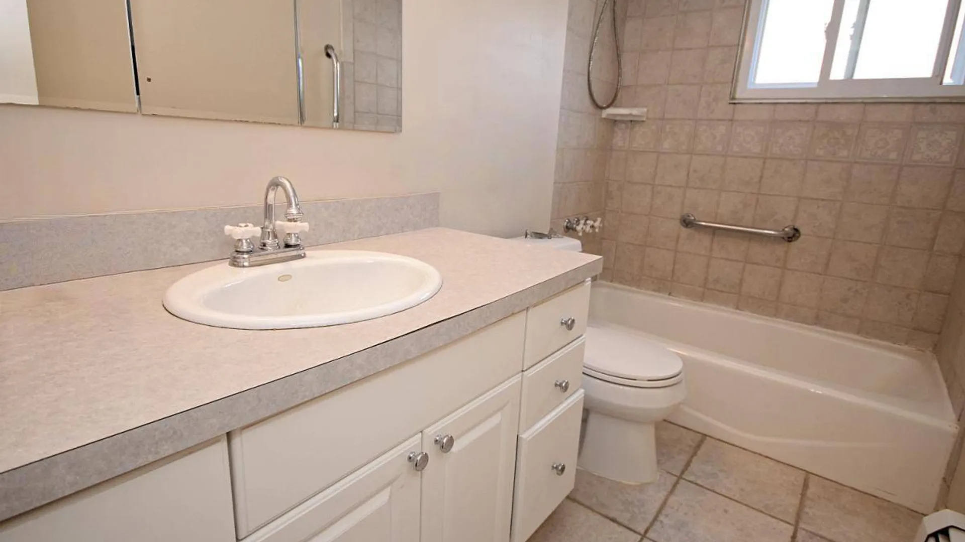 Property at 4 Reno Ave, Staten Island, NY 10306 29