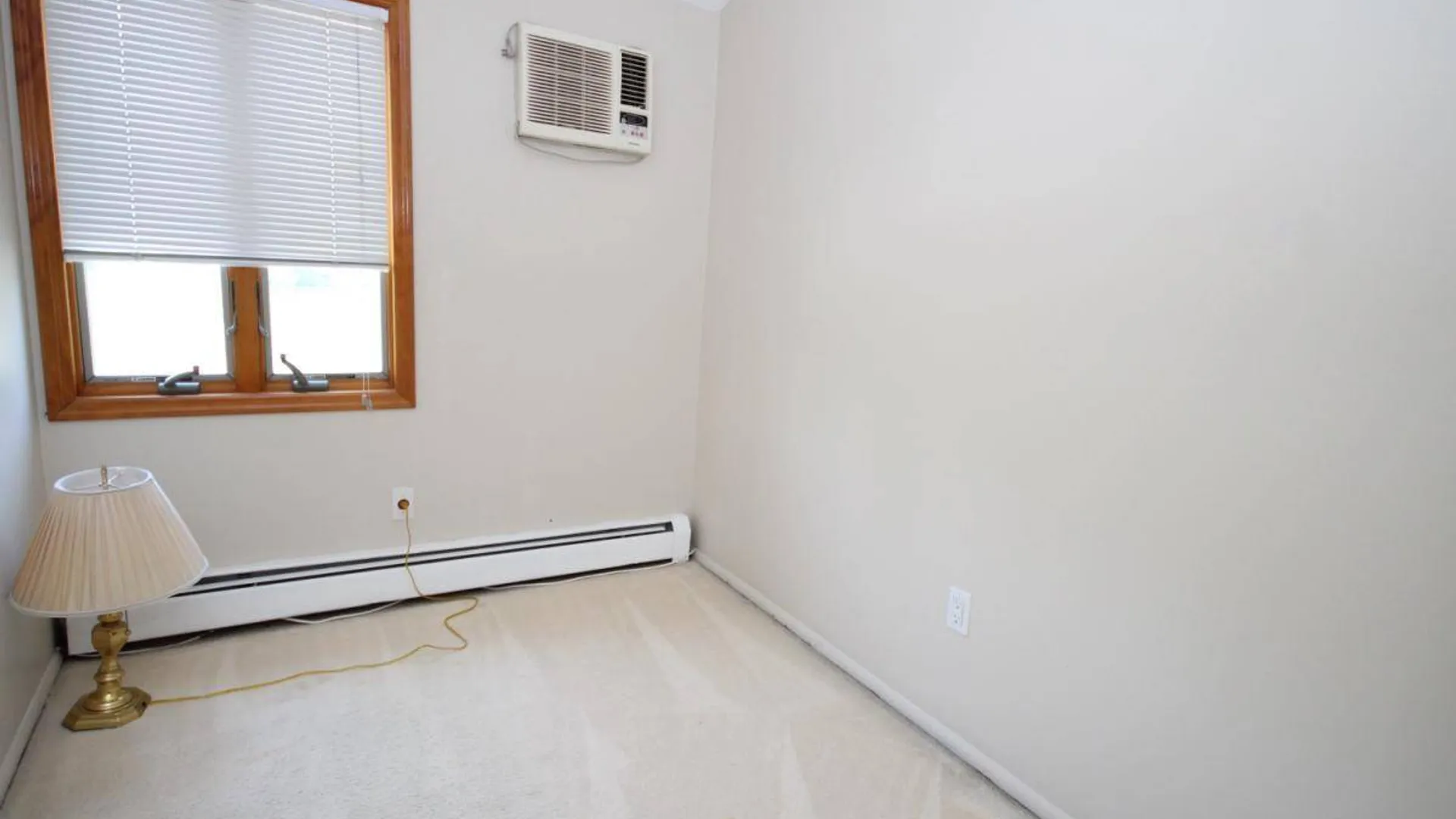 Property at 4 Reno Ave, Staten Island, NY 10306 31