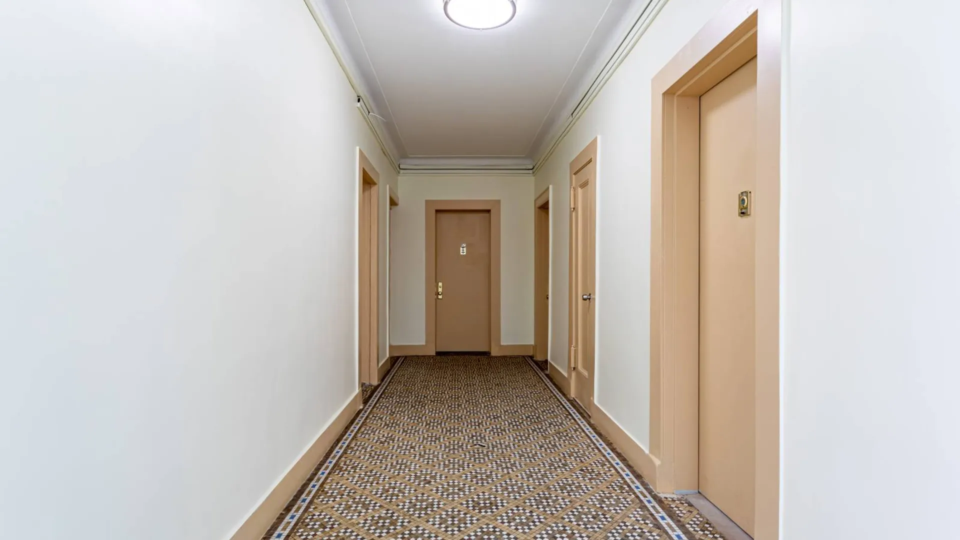 Property at 313 Brightwater Ct, Brooklyn, NY 11235 27