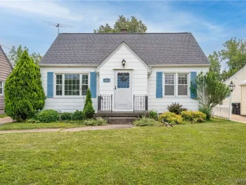 Property at 76 Canterbury Lane, Tonawanda, NY 14217