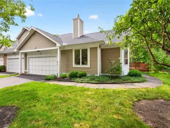 Property at 15 Foxborough Ln Lane, Henrietta, NY 14618