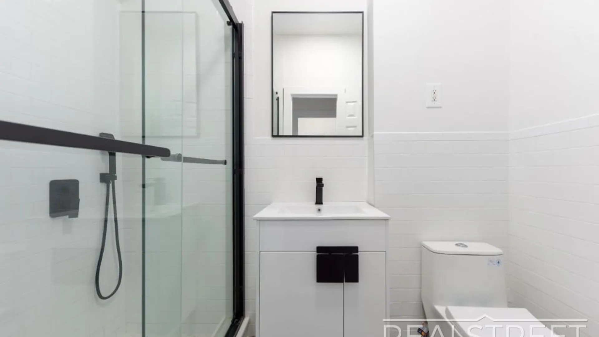 Property at 15 Washington Terrace, NEW YORK, NY 10033 6