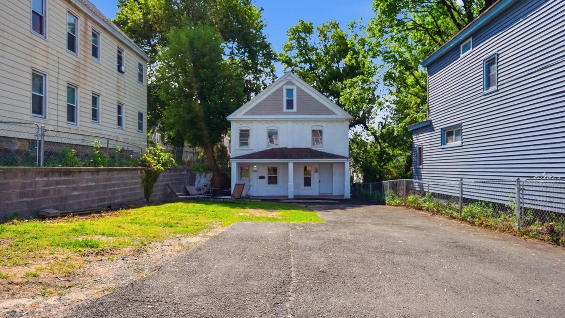 Property at 118 Robinson Street, Schenectady, NY 12304 4
