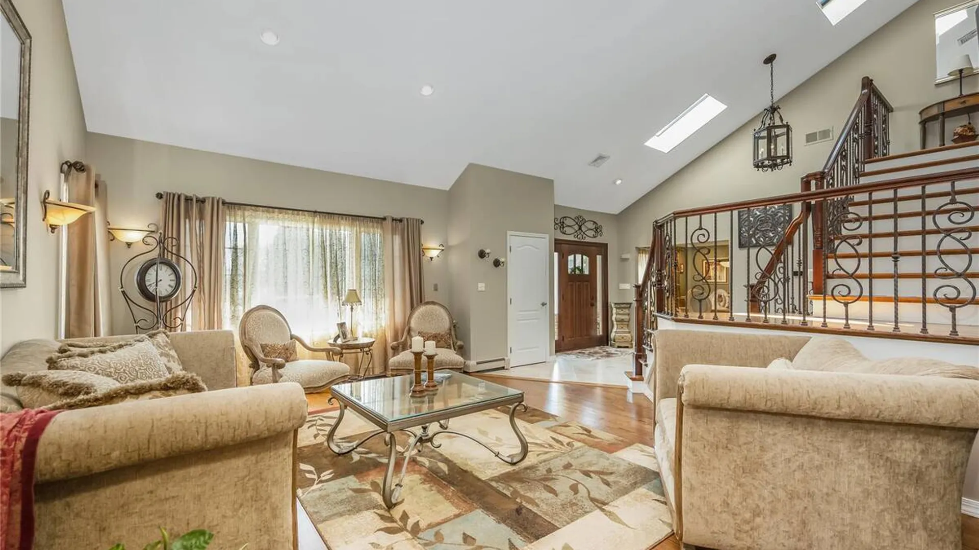 Property at 164 Pace Drive S, West Islip, NY 11795 12