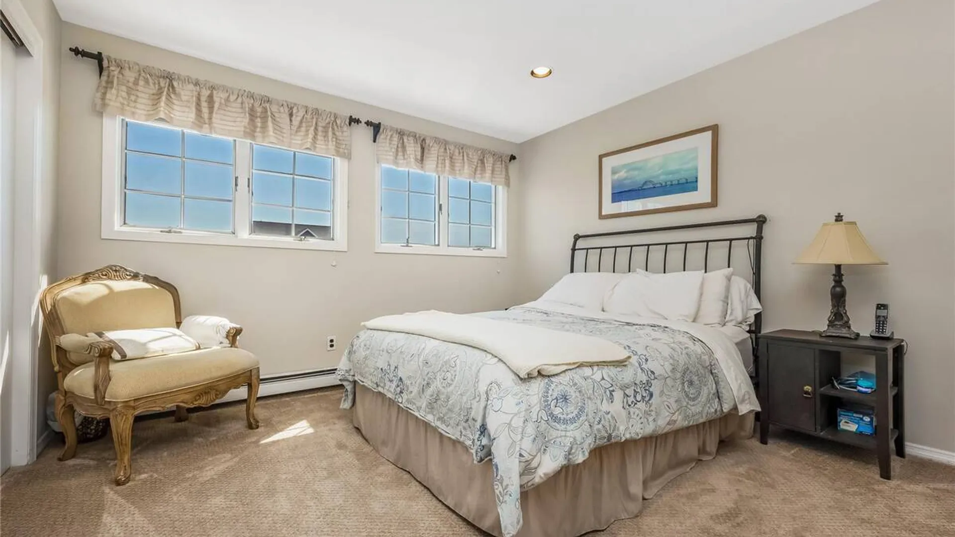 Property at 164 Pace Drive S, West Islip, NY 11795 34