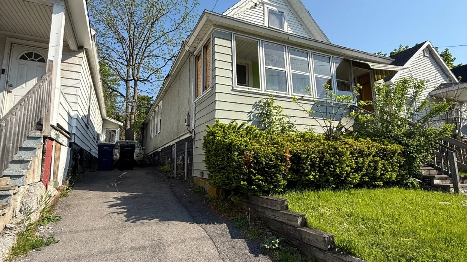 Property at 1421 Burnet Ave, Syracuse, NY 13206 14