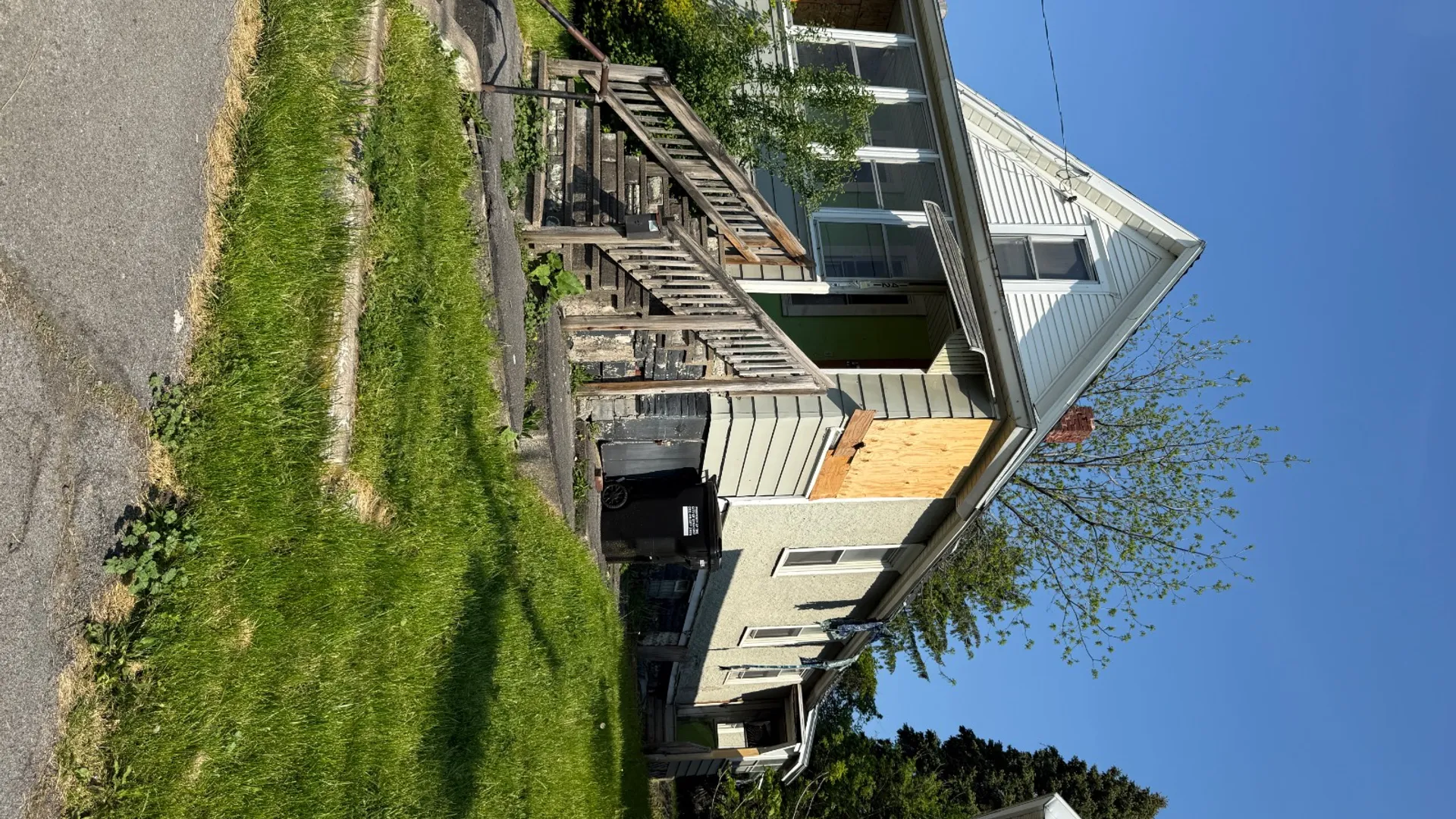 Property at 1421 Burnet Ave, Syracuse, NY 13206 2