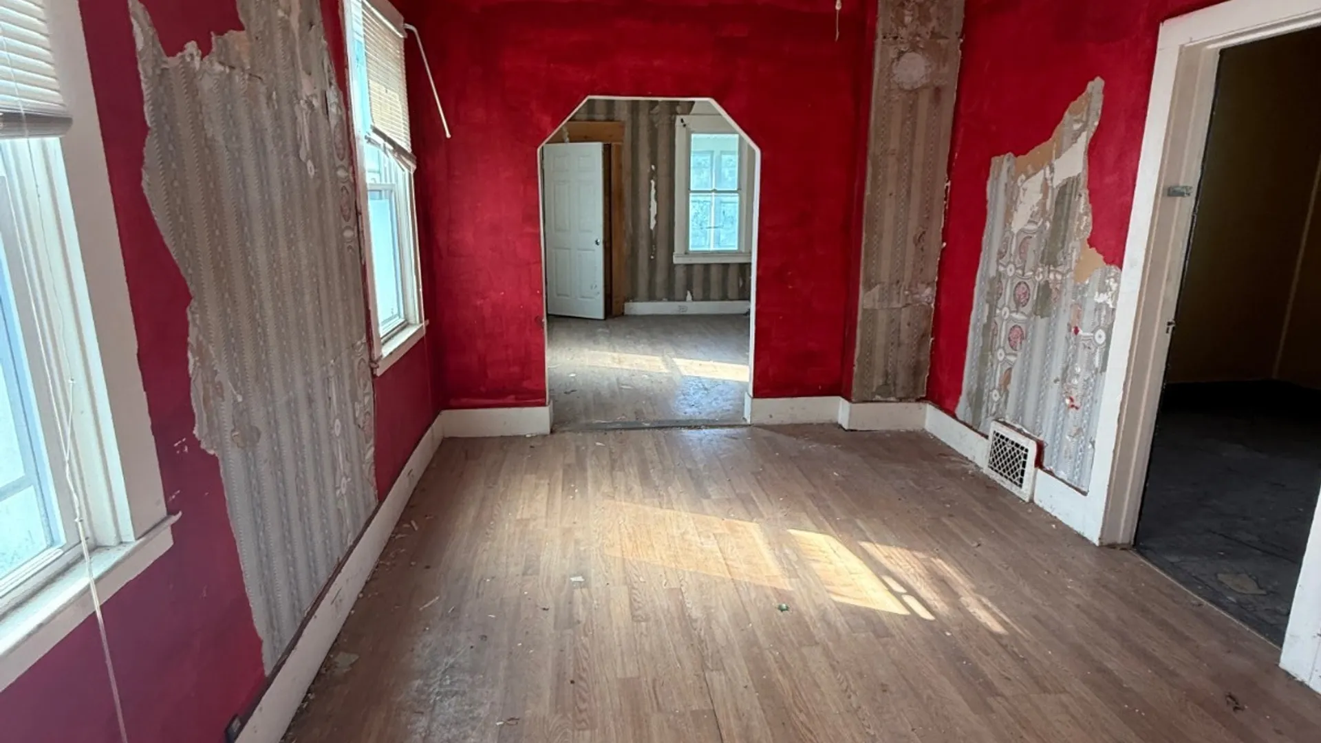Property at 1421 Burnet Ave, Syracuse, NY 13206 5
