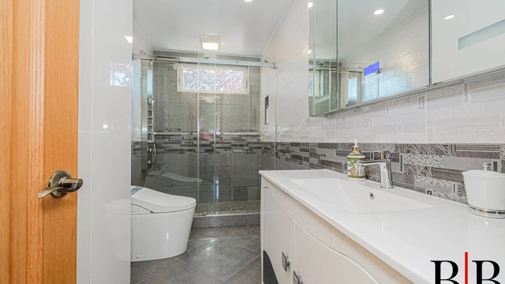 Property at 2733 East 63 Street, Brooklyn, NY 11234 17