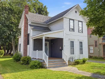 Property at 9 Lincoln Avenue, Leroy, NY 14482