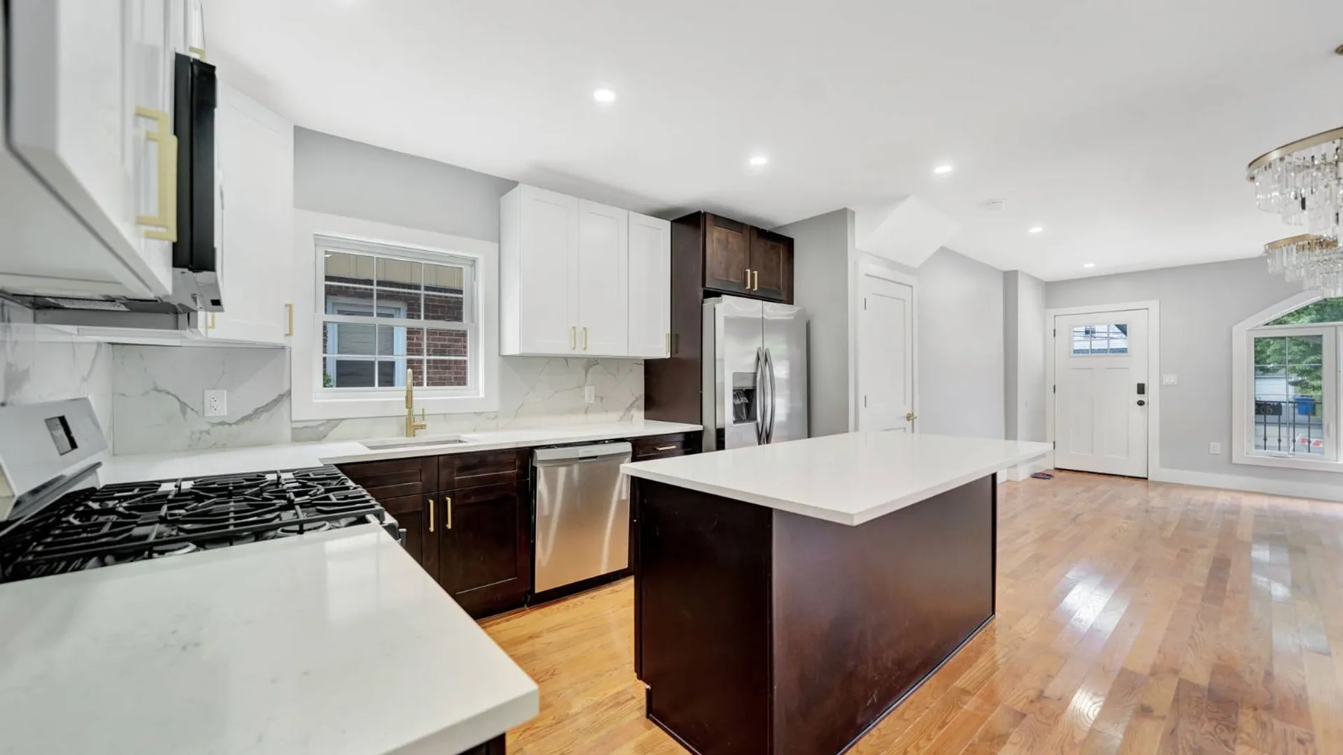 Property at 142-05 184th St, Springfield Gardens, NY 11413 3