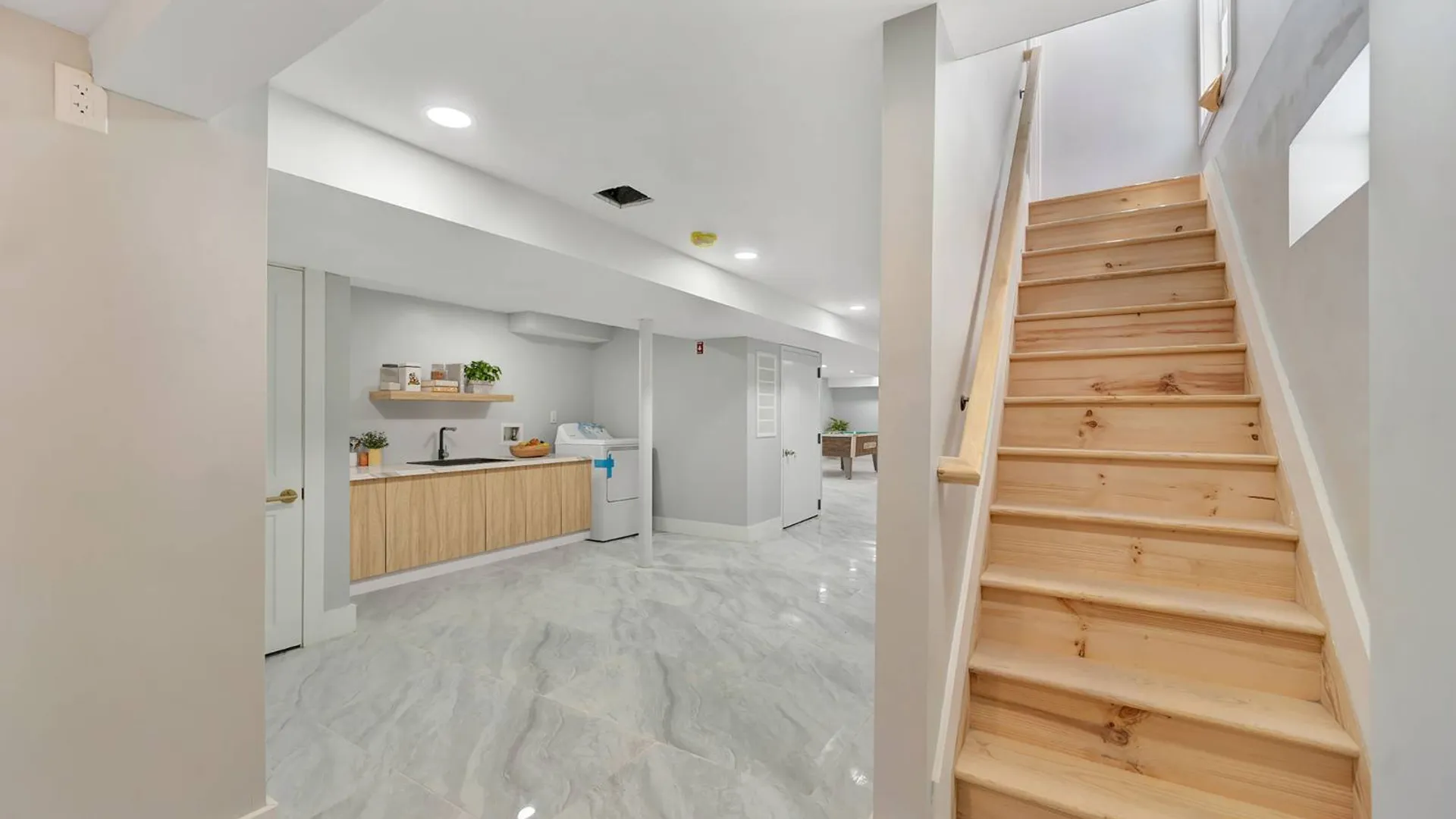 Property at 142-05 184th St, Springfield Gardens, NY 11413 31