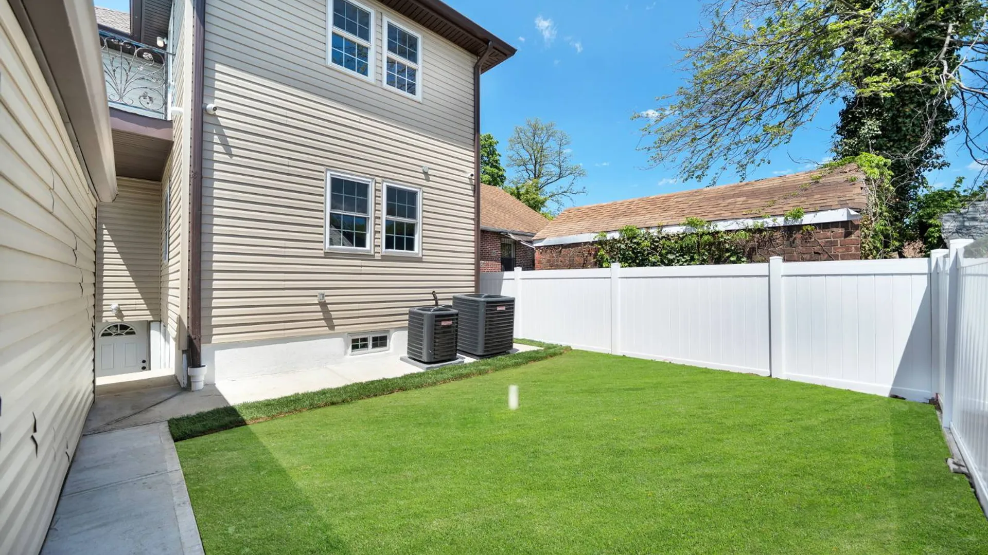 Property at 142-05 184th St, Springfield Gardens, NY 11413 53