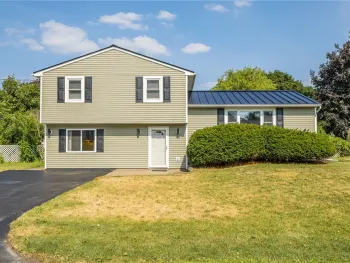 Property at 56 Gannett Road, Farmington, NY 14425