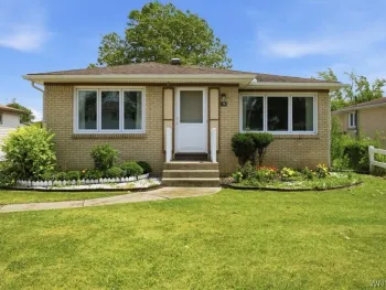 Property at 74 Lucy Lane, Cheektowaga, NY 14225
