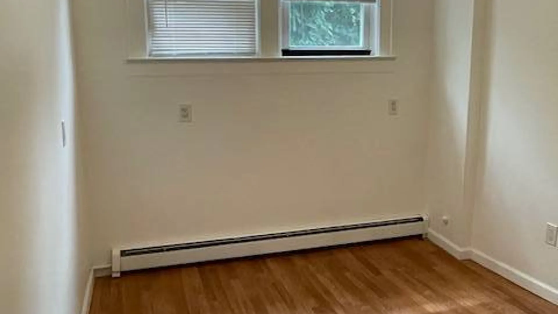 Property at 3914 214th Pl, Bayside, NY 11361 6