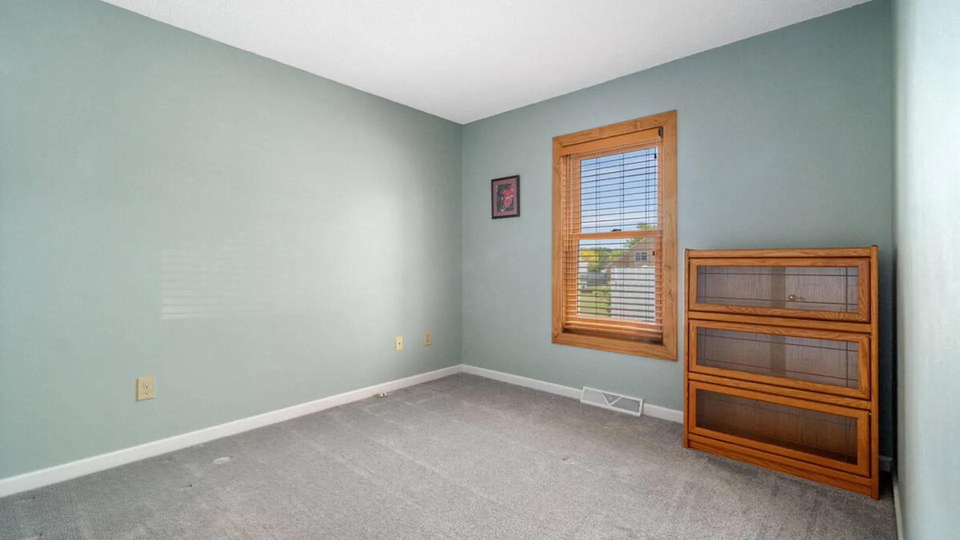 Property at 77 Capitol Place, East Greenbush, NY 12144 26