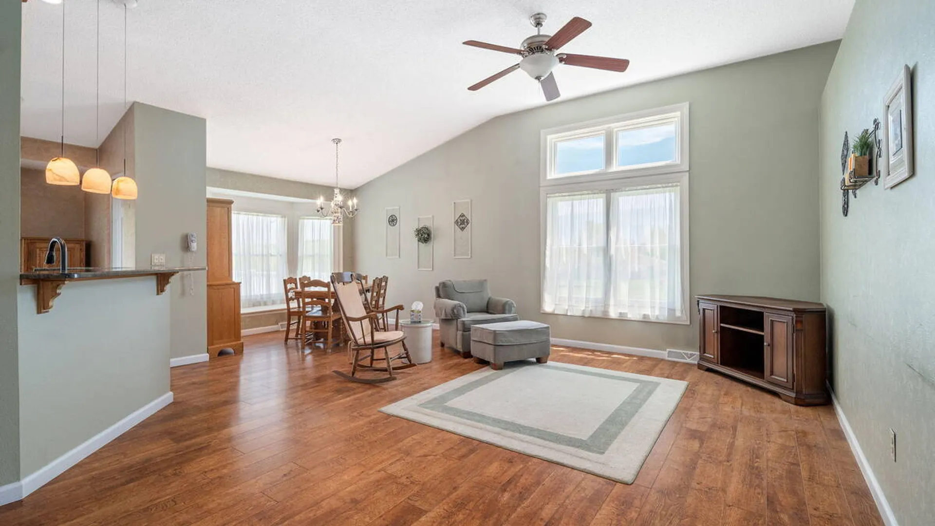 Property at 77 Capitol Place, East Greenbush, NY 12144 5