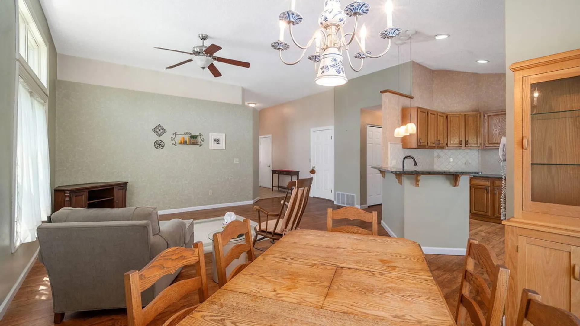 Property at 77 Capitol Place, East Greenbush, NY 12144 9