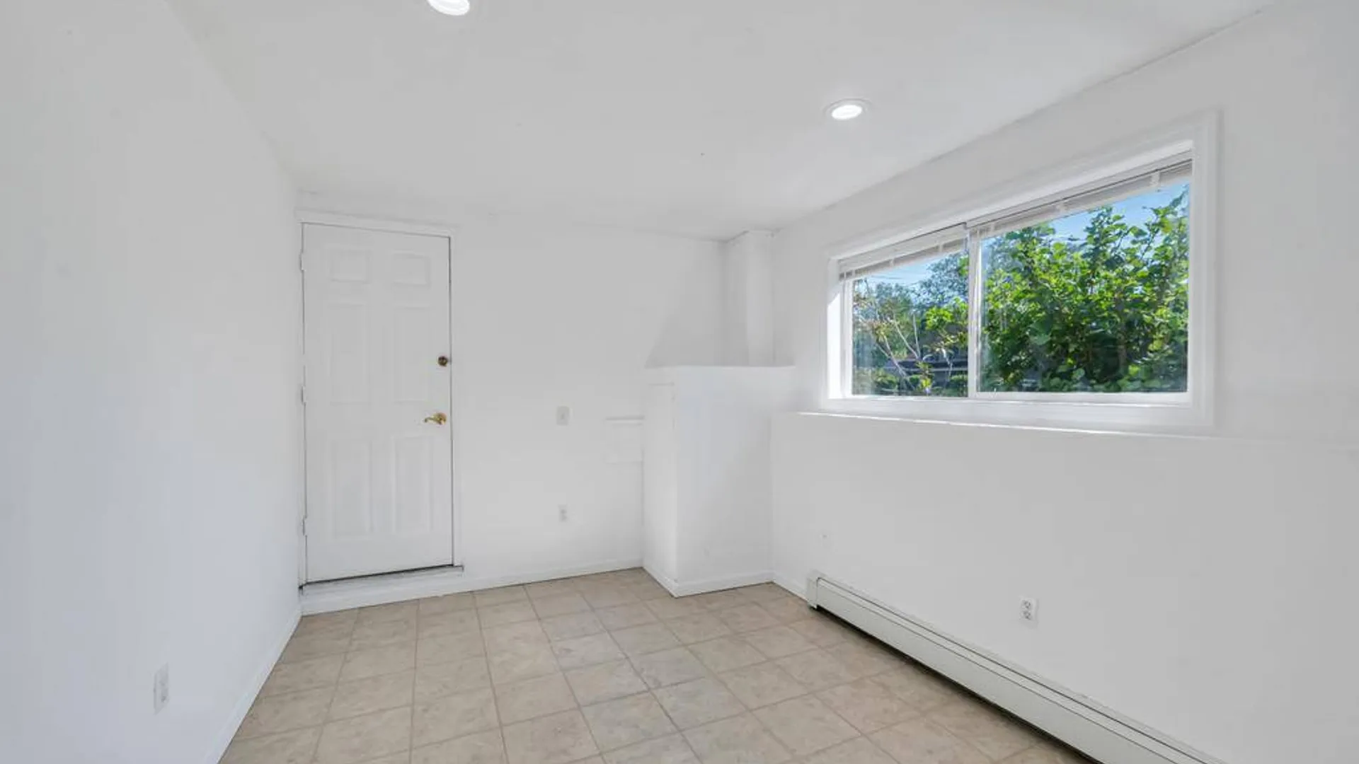 Property at 20 Handsome Avenue, Selden, NY 11784 9