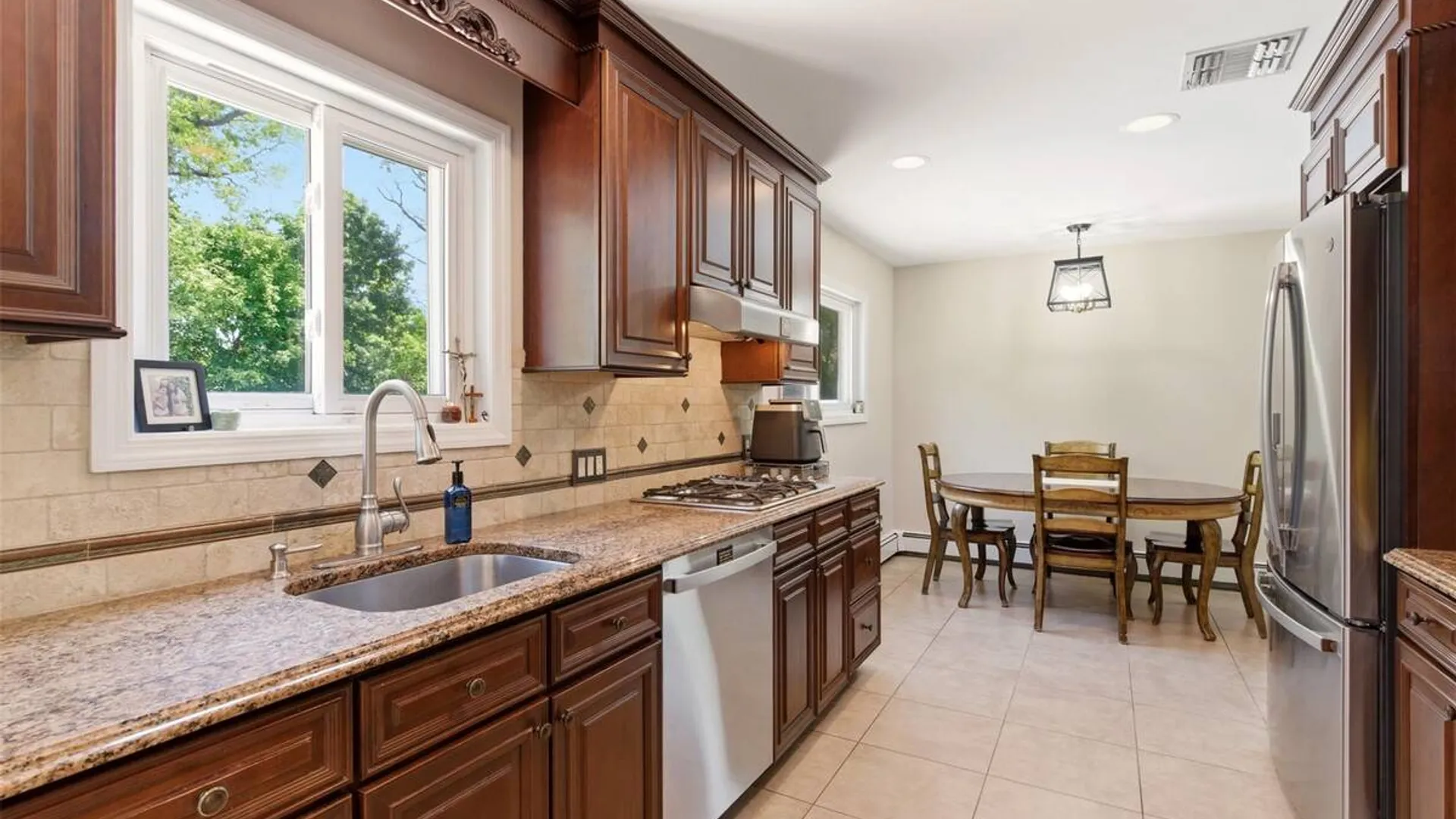 Property at 60 Tulipwood Drive, Commack, NY 11725 11