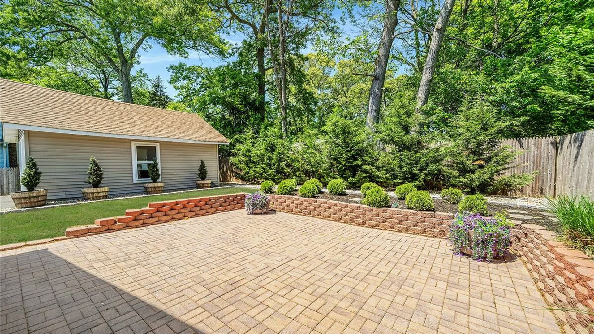 Property at 21 Forest Street, Ronkonkoma, NY 11779 13