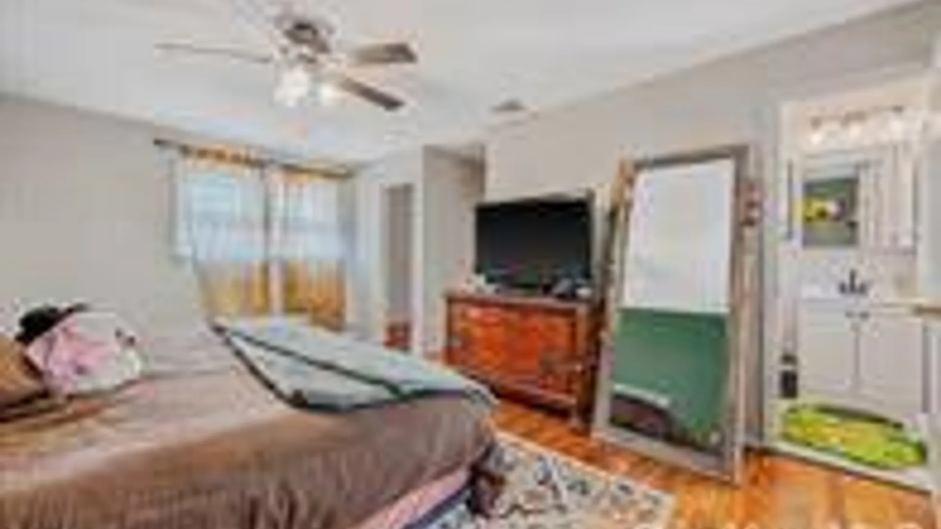 Property at 1335 August Rd, North Babylon, NY 11703 24