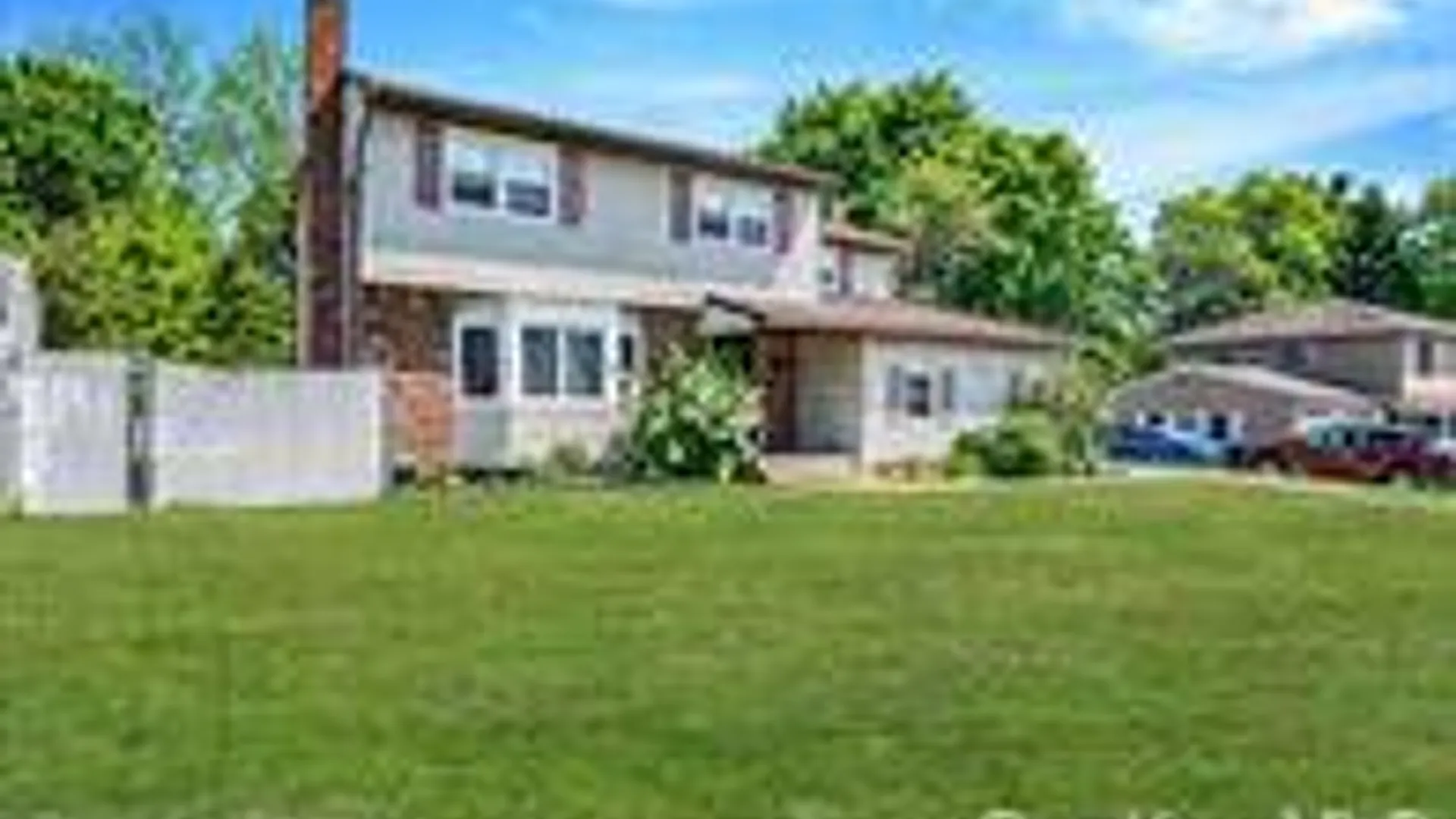 Property at 1335 August Rd, North Babylon, NY 11703 25