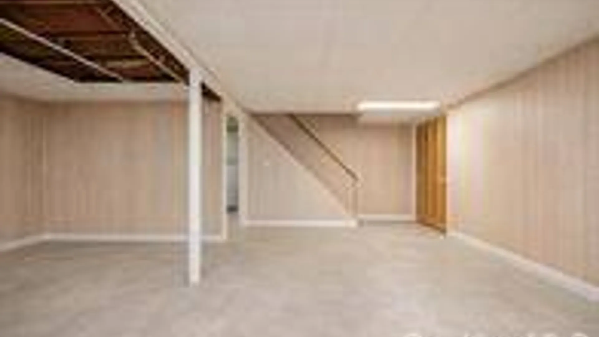Property at 1335 August Rd, North Babylon, NY 11703 39