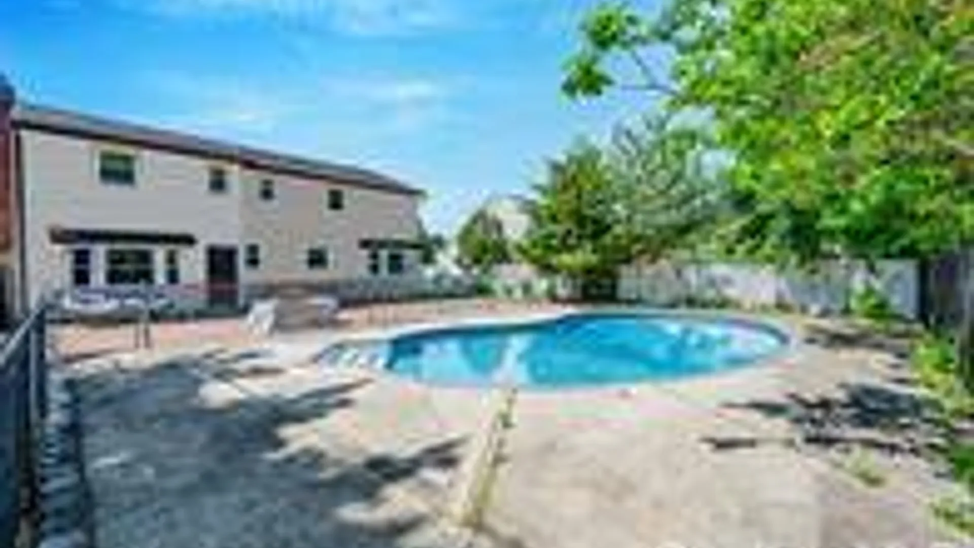 Property at 1335 August Rd, North Babylon, NY 11703 7