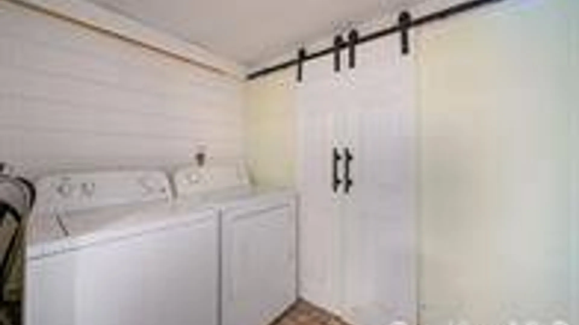 Property at 20 Wintergreen Dr, Coram, NY 11727 16