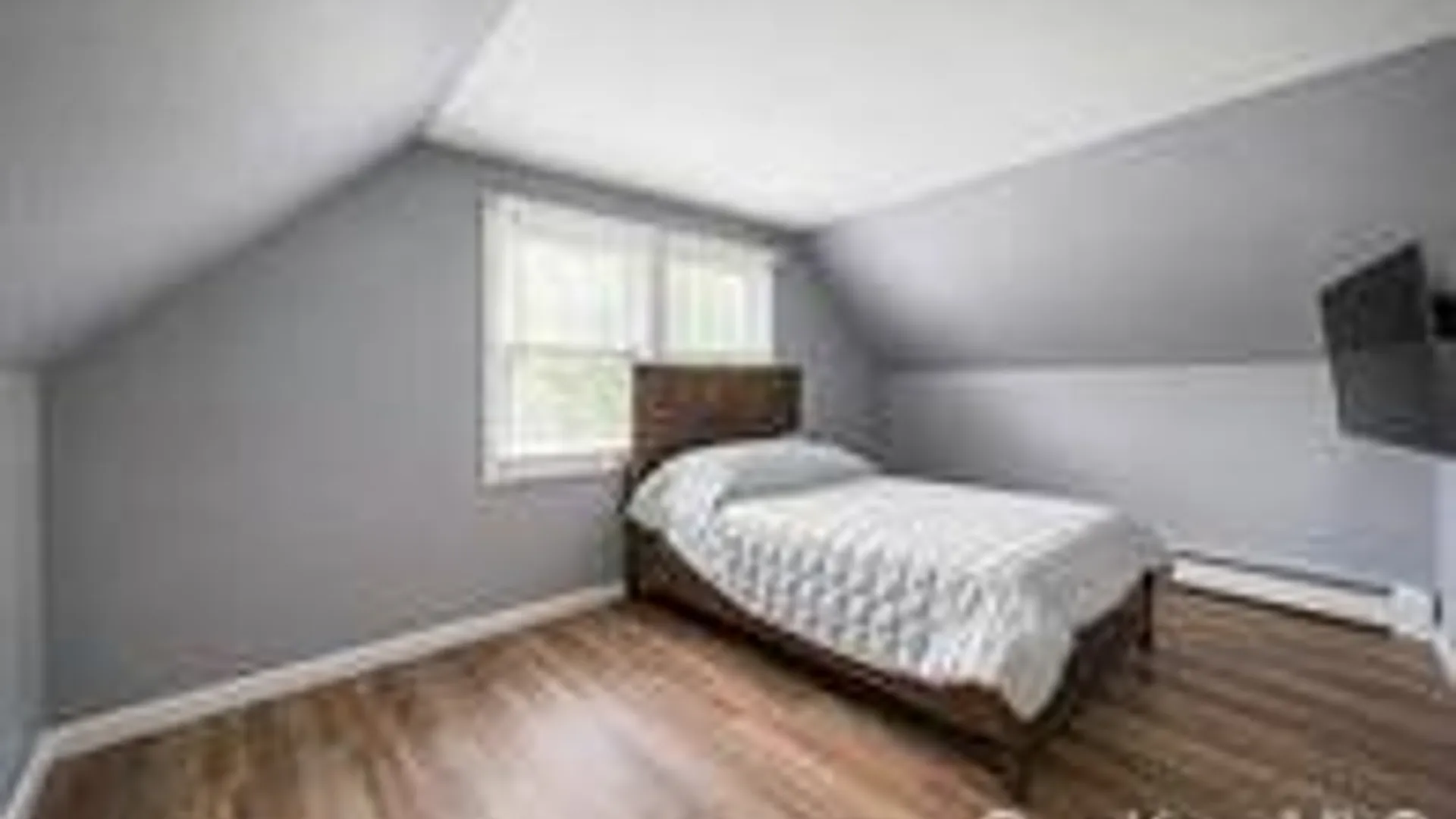 Property at 20 Wintergreen Dr, Coram, NY 11727 17