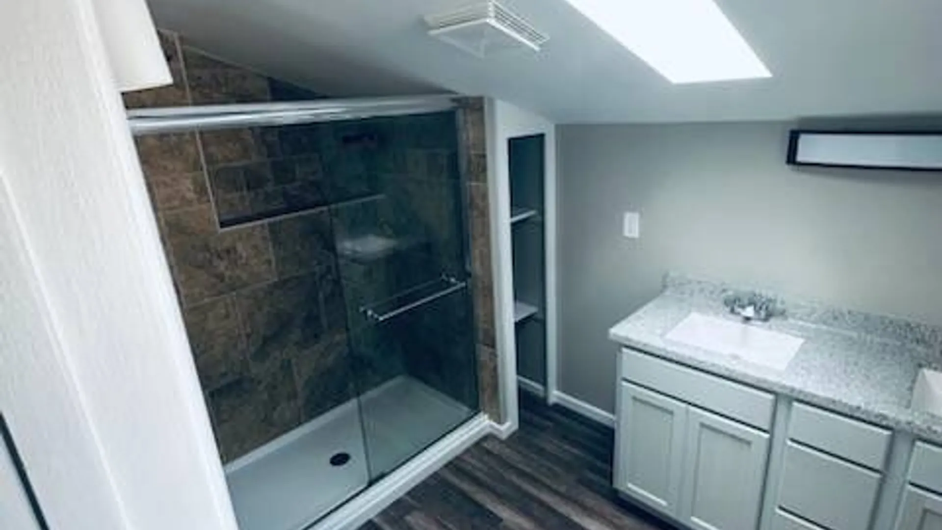 Property at 3730C Hialeah Ct, Liverpool, NY 13090 10