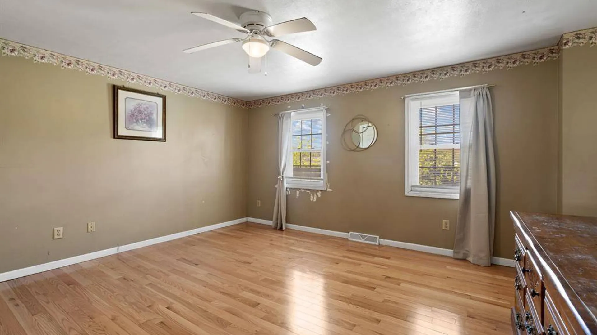 Property at 4 Brook Court, Walden, NY 12586 19