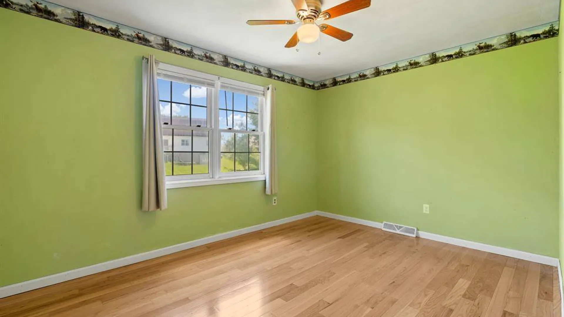 Property at 4 Brook Court, Walden, NY 12586 24
