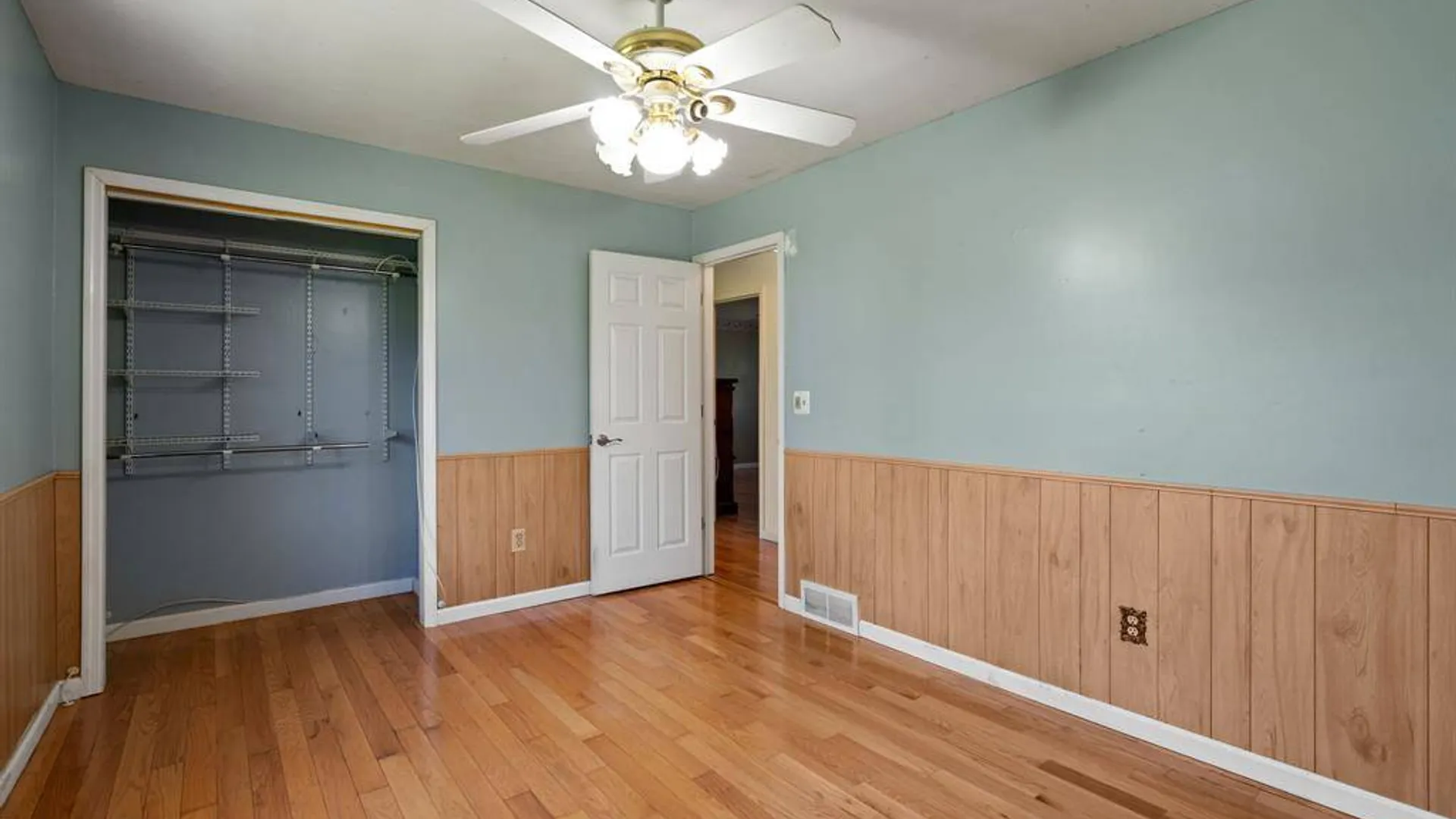 Property at 4 Brook Court, Walden, NY 12586 27