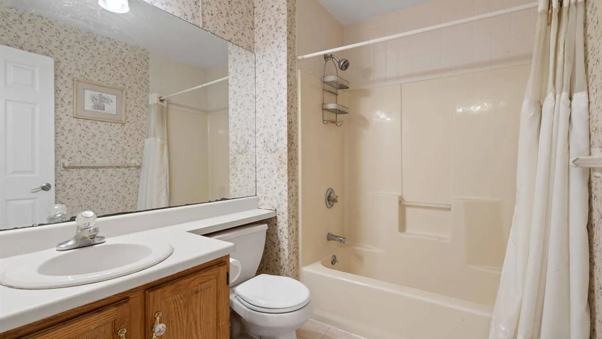 Property at 4 Brook Court, Walden, NY 12586 28