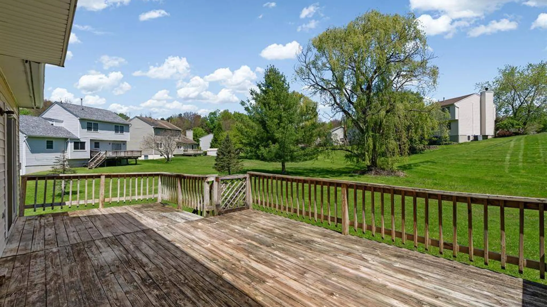 Property at 4 Brook Court, Walden, NY 12586 30