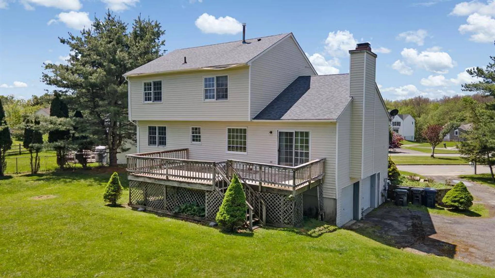 Property at 4 Brook Court, Walden, NY 12586 32