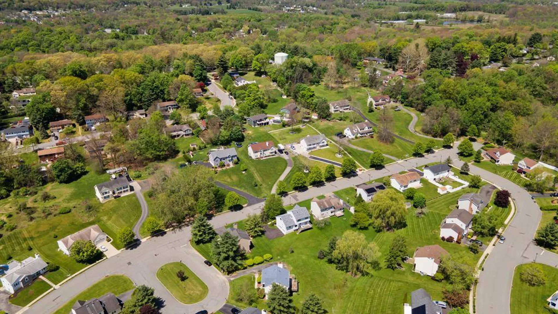 Property at 4 Brook Court, Walden, NY 12586 45