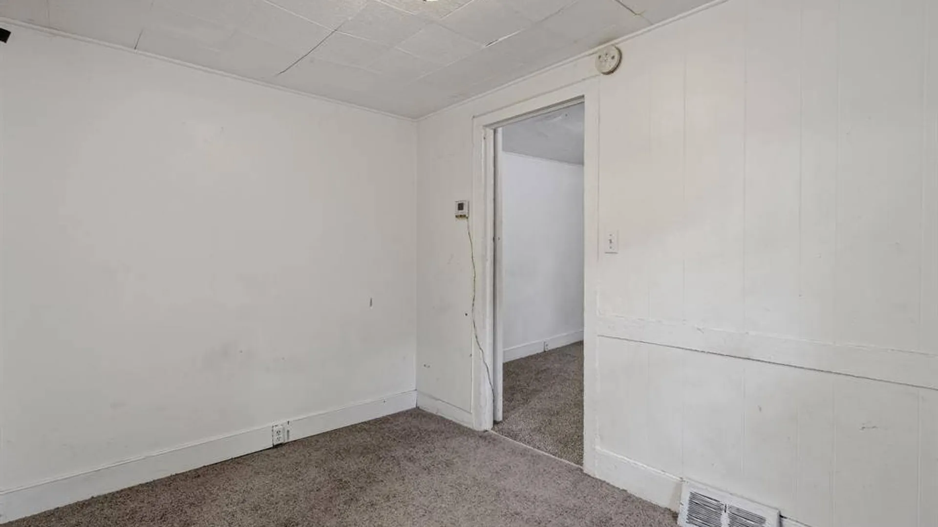 Property at 171 Greenkill Ave, Kingston, NY 12401 6