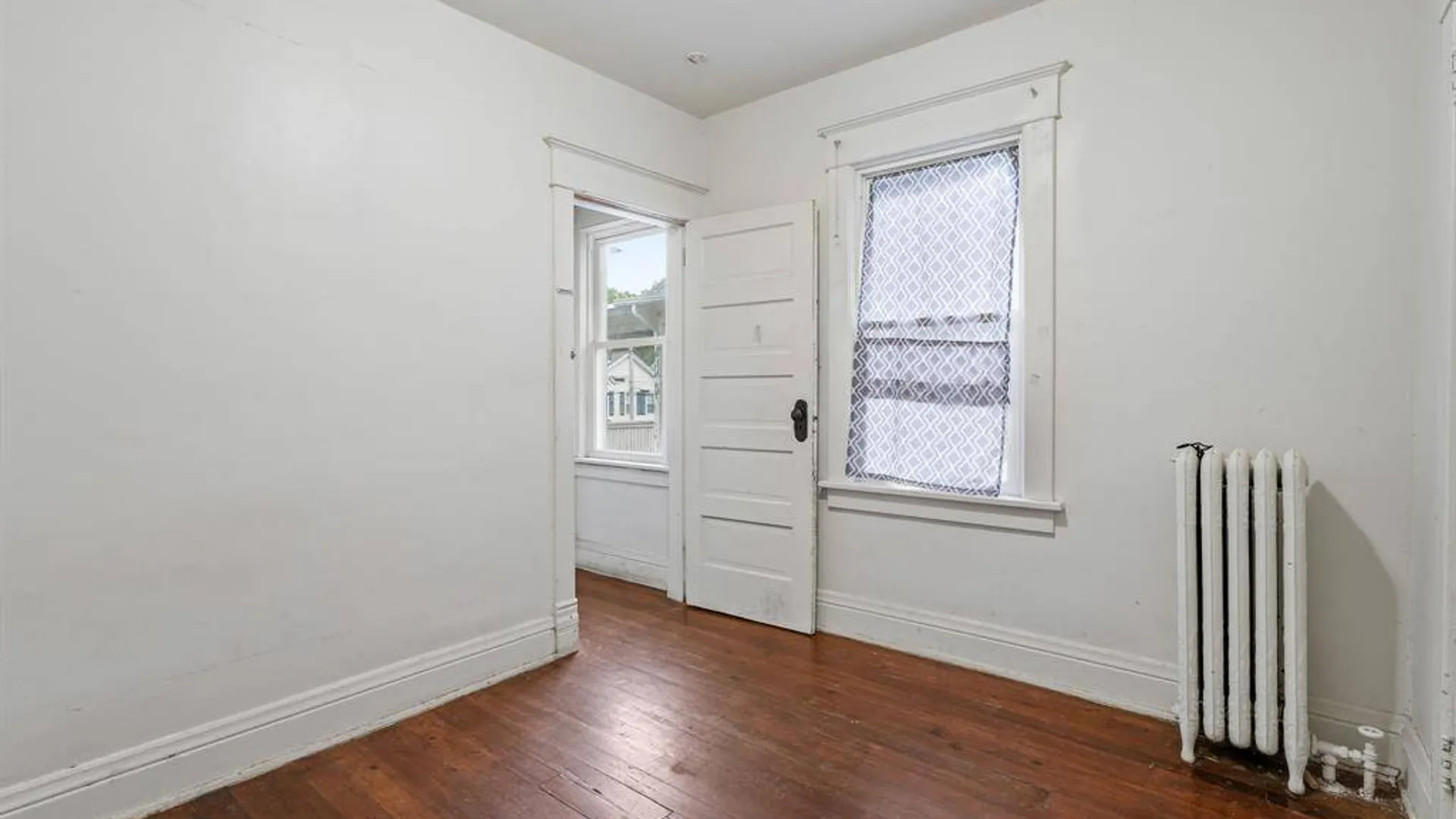 Property at 212 Ten Broeck Ave, Kingston, NY 12401 24