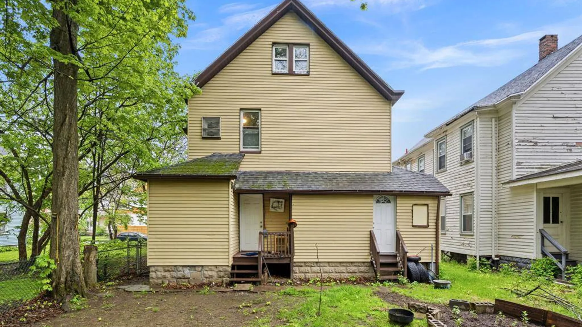 Property at 212 Ten Broeck Ave, Kingston, NY 12401 27