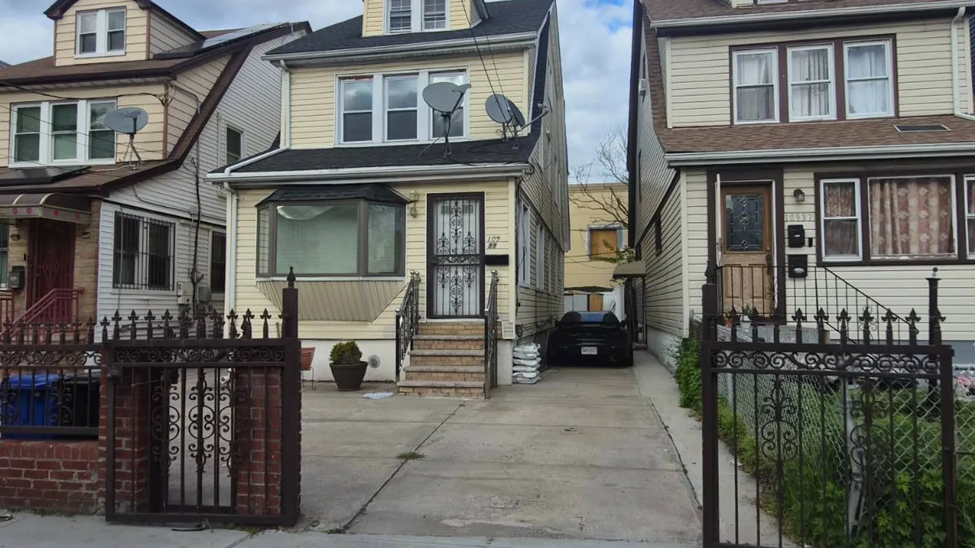 Property at 109-33 135th street, South Ozone Park, NY 11420 23